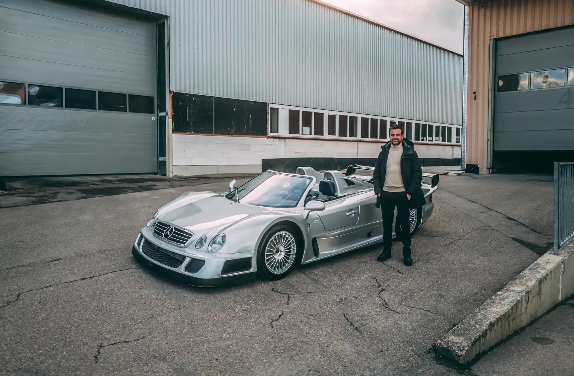 0 Mercedes-Benz CLK GTR AMG Roadster